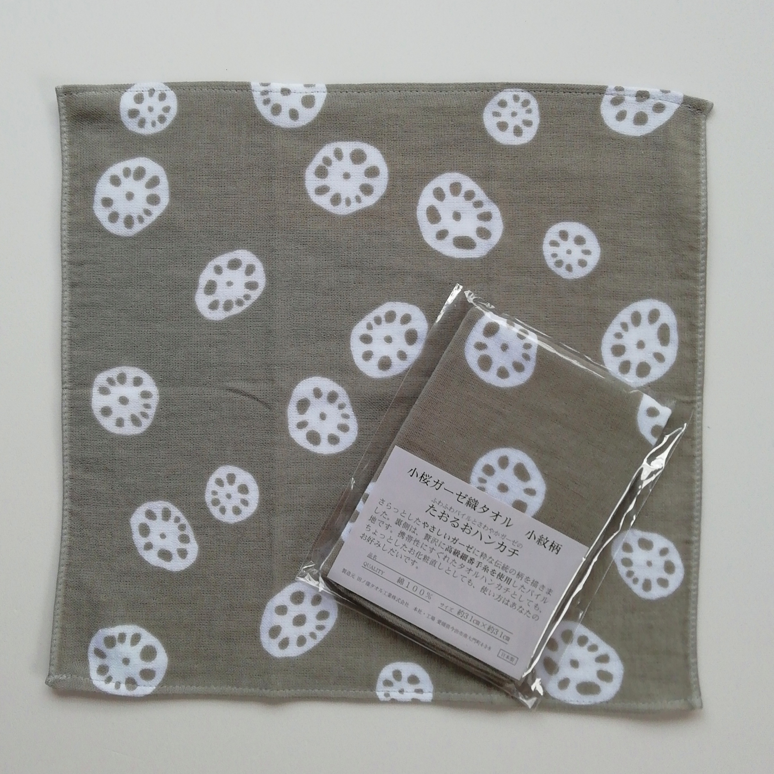 雑貨・工芸品 :: 生活雑貨 :: タオル :: 小桜ガーゼ織タオル 今治